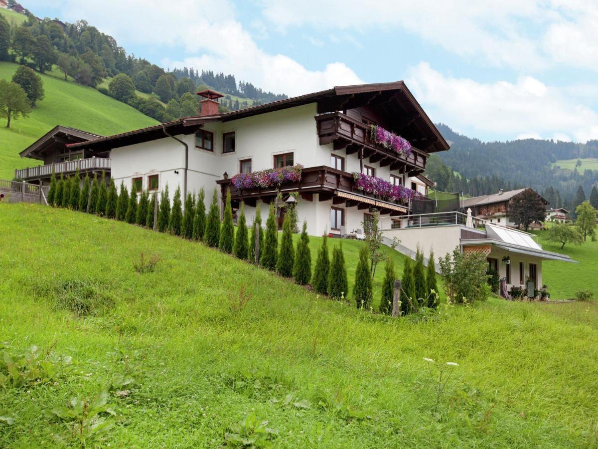Beautiful Apartment In Brixen In The Thale Бриксен-им-Тале Экстерьер фото